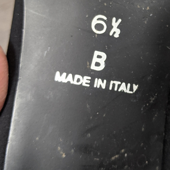 Made in Italy shoes. Size 6B - Picture 4 of 4